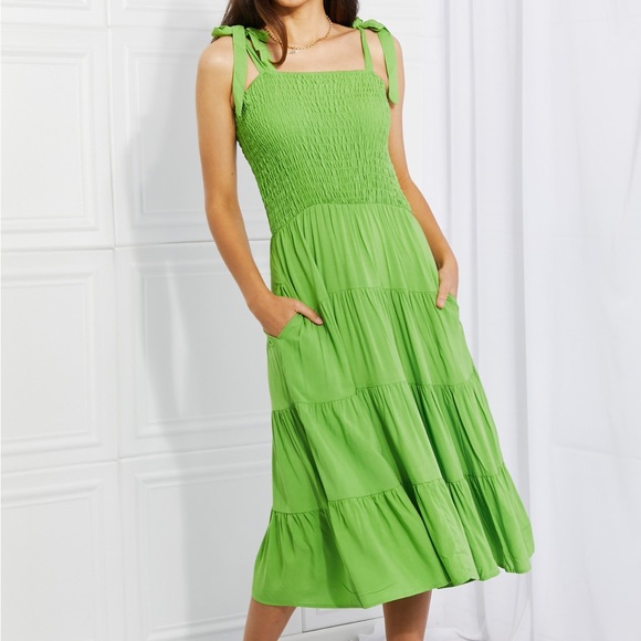 CULTURE CODE SMOCKED TIERED SUMMER SOLSTICE DRESS FULL SIZE RUN - Picture 4 of 10